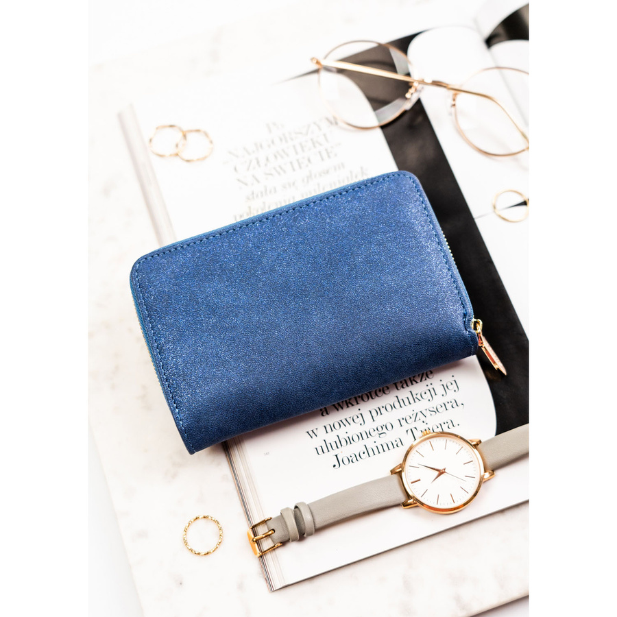 Średni portfel damski ze skóry ekologicznej w granatowym kolorze - Rovicky