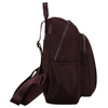 Bordowy plecak damski wykonany z poliestru, zawieszony na regulowanych szelkach - Peterson