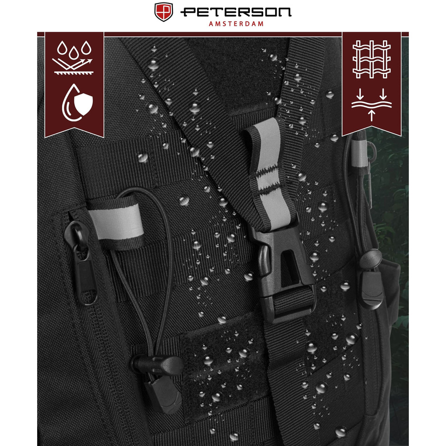 Sportowy plecak militarny w czarnym kolorze zawieszony na regulowanych szelkach - Peterson