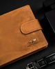 Poziomy portfel męski ze skóry naturalnej, system RFID Protect - Peterson