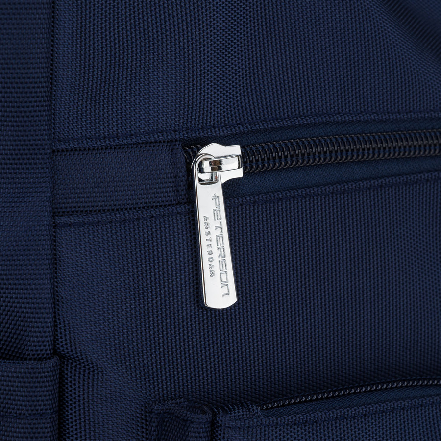 Pojemna torba damska zprzegrodą na laptopa wykonana z poliestru w granatowym kolorze - Peterson