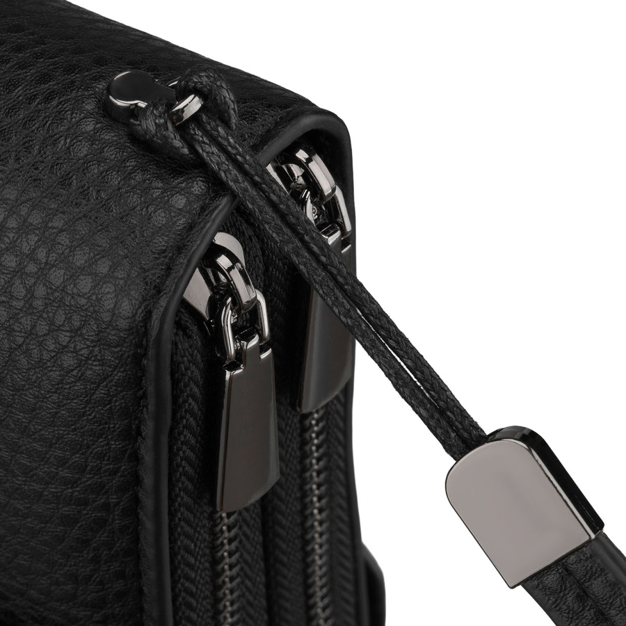 Czarna saszetka męska ze skóry ekologicznej idealna na dokumenty - Rovicky