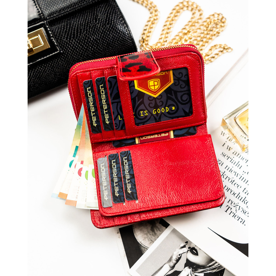 Czerwony, pionowy portfel damski ze skóry ekologicznej i naturalnej w cętki - Peterson