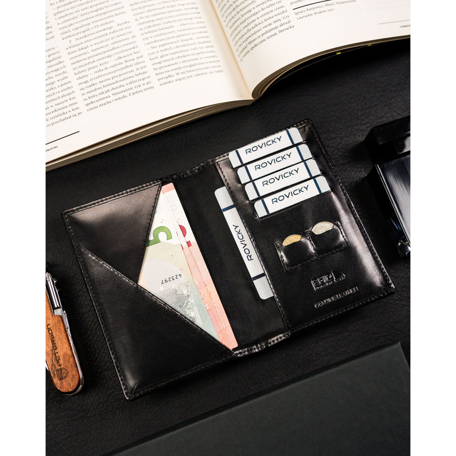 Czarne etui na karty i paszport wykonane ze skóry naturalnej - 4U Cavaldi