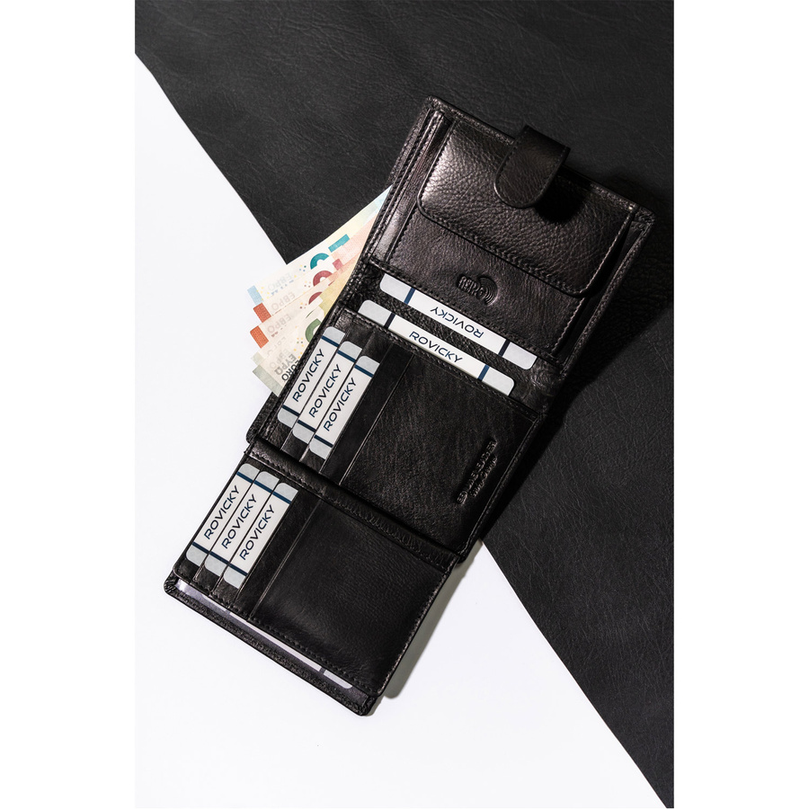Męski portfel skórzany z zapinką na zatrzask - Rovicky