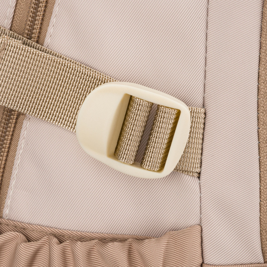 Praktyczny plecak szkolny z poliestru w beżowym kolorze z dodatkową saszetką i miejscem na bidon - Peterson