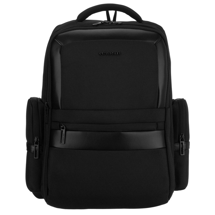 Plecak podróżny z poliestru w czarnym kolorze zawieszony na regulowanych szelkach - Peterson