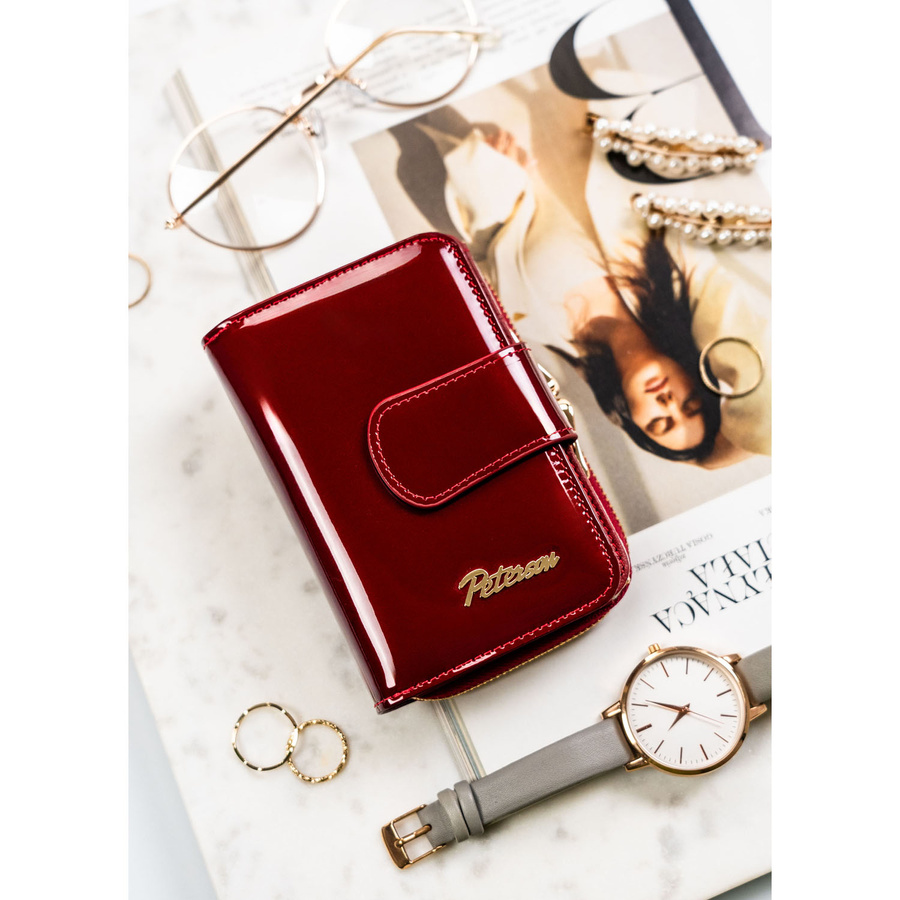 Skórzany portfel damski w czerwonym kolorze z systemem RFID - Peterson