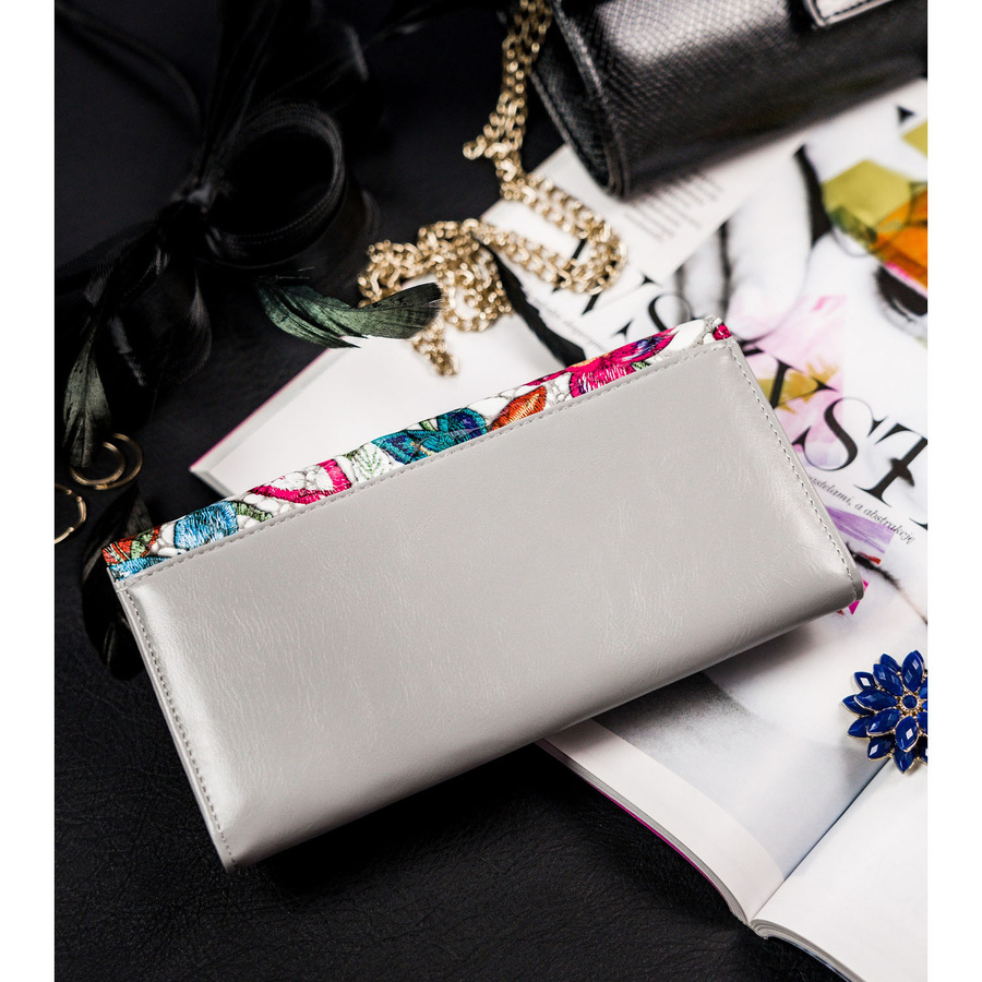 Duży, wielokolorowy portfel damski wykonany ze skóry naturalnej i ekologicznej - 4U Cavaldi