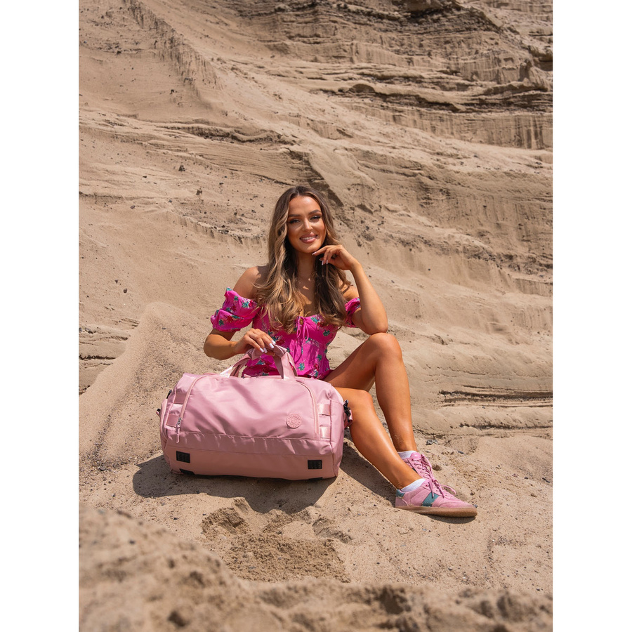 Różowa torba weekendowo-podróżna z komorą boczną na buty - Peterson