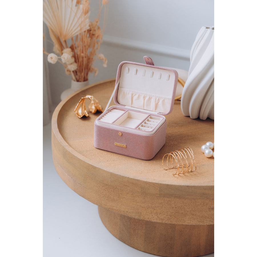 Różowa szkatułka na biżuterię zamykana zamkiem magnetycznym - Peterson