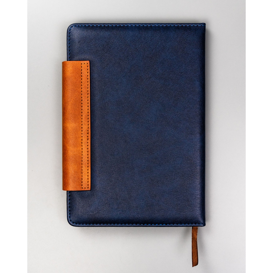 Granatowo-brązowy notes w twardej oprawie w formacie A5 zapinany magnesem - Peterson