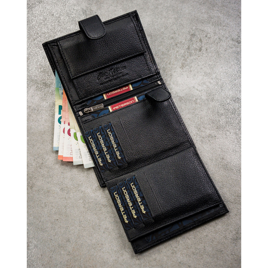 Zestaw prezentowy: skórzany, pionowy portfel męski w czarnym kolorze z systemem RFID i pasek ze skóry ekologicznej - Peterson