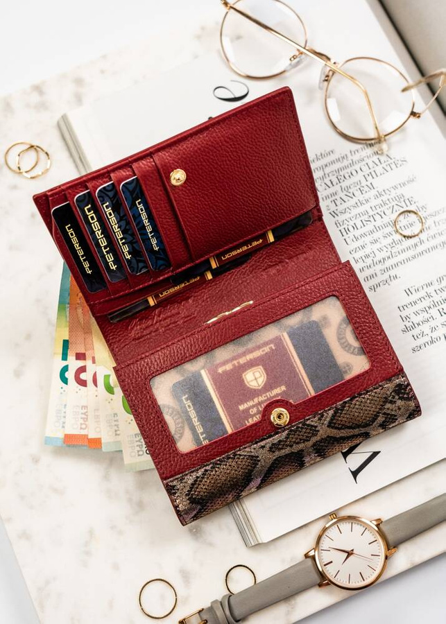 Efektowny portfel damski z lakierowanej skóry naturalnej - Peterson