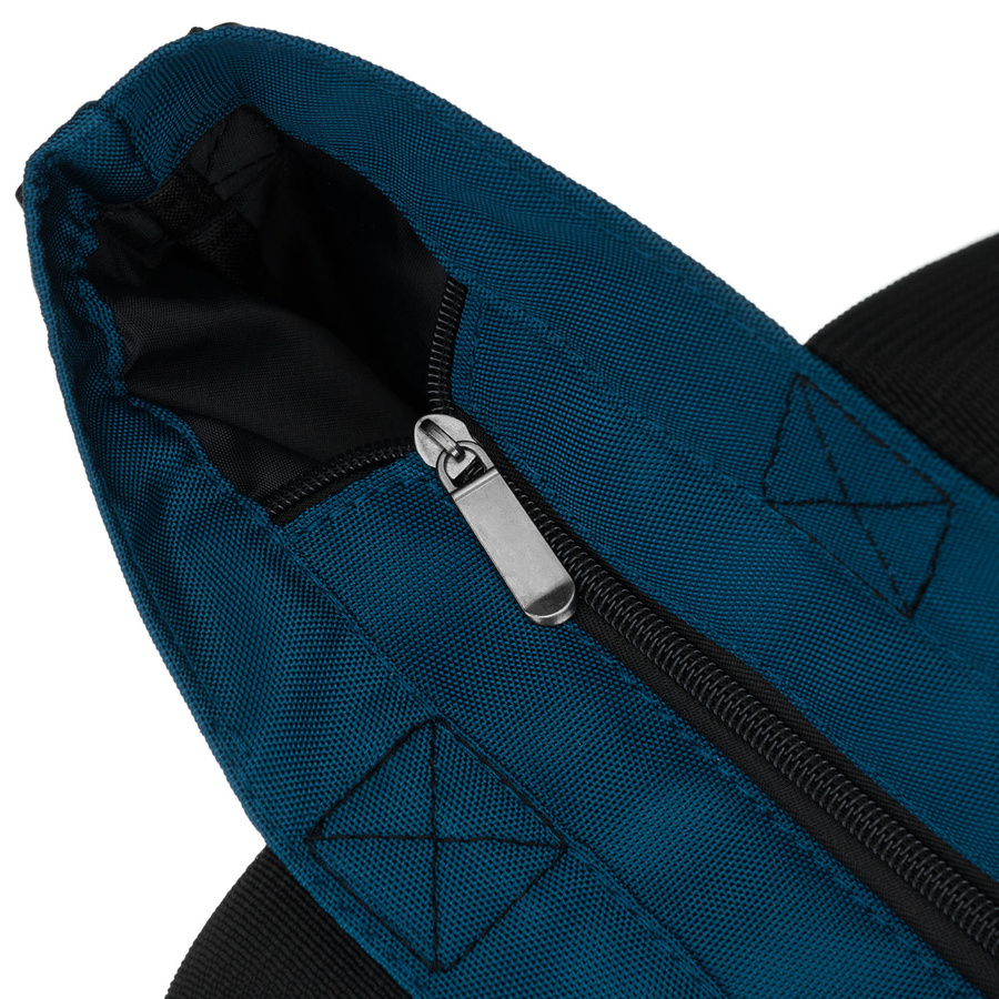 Turkusowa shopperka damska zawieszona na wygodnych uchwytach i doczepianym pasku, zamykana suwakiem - Peterson