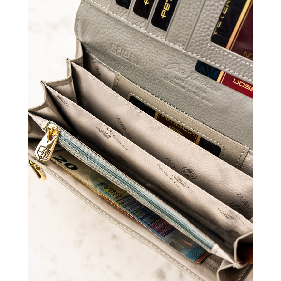 Poziomy, duży portfel damski w kwiatowy wzór z wewnętrzną kieszonką na suwak - Peterson