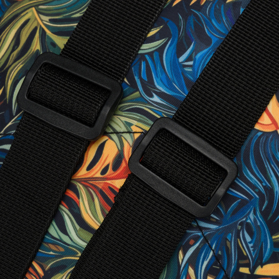 Wzorzysty, miejski plecak damski zawieszony na regulowanych szelkach - Rovicky