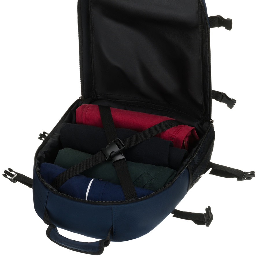 Podróżny plecak z poliestru w granatowym kolorze - Peterson