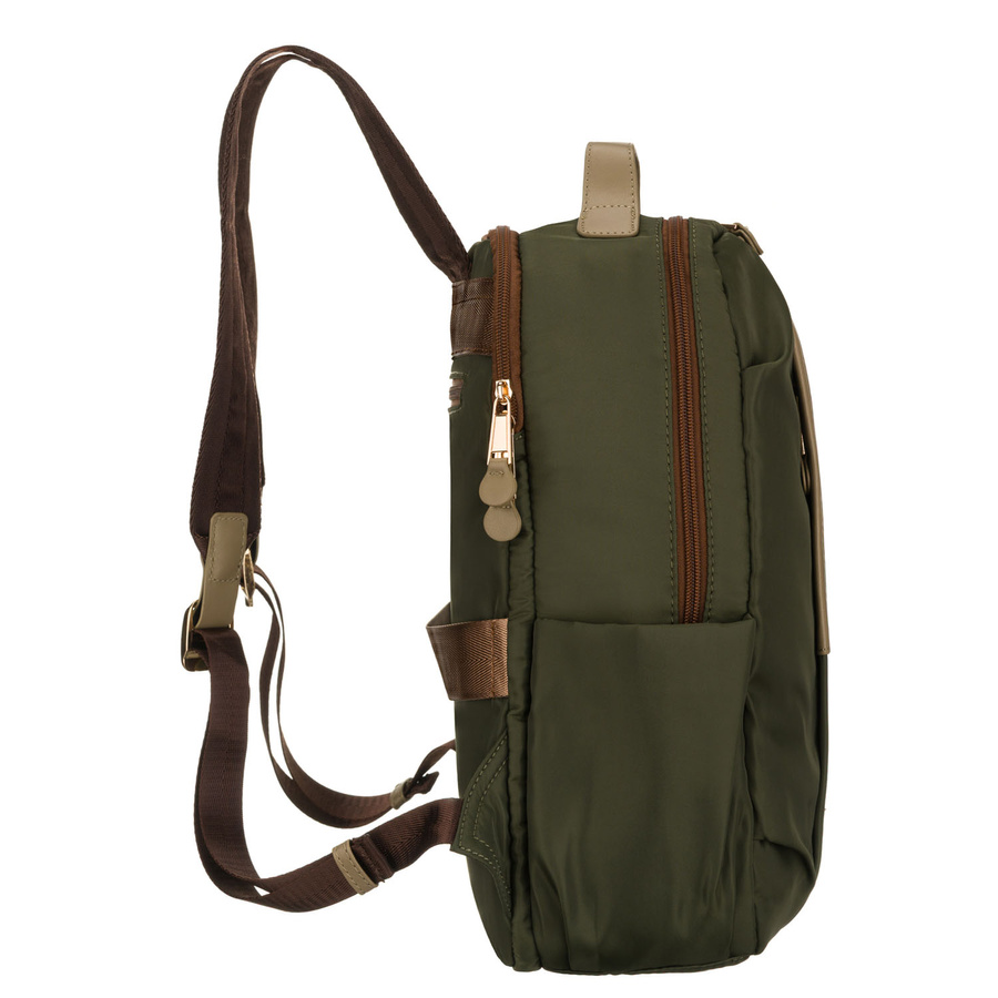 Zielony plecak damski zawieszony na regulowanych szelkach i zamykany suwakiem - Peterson