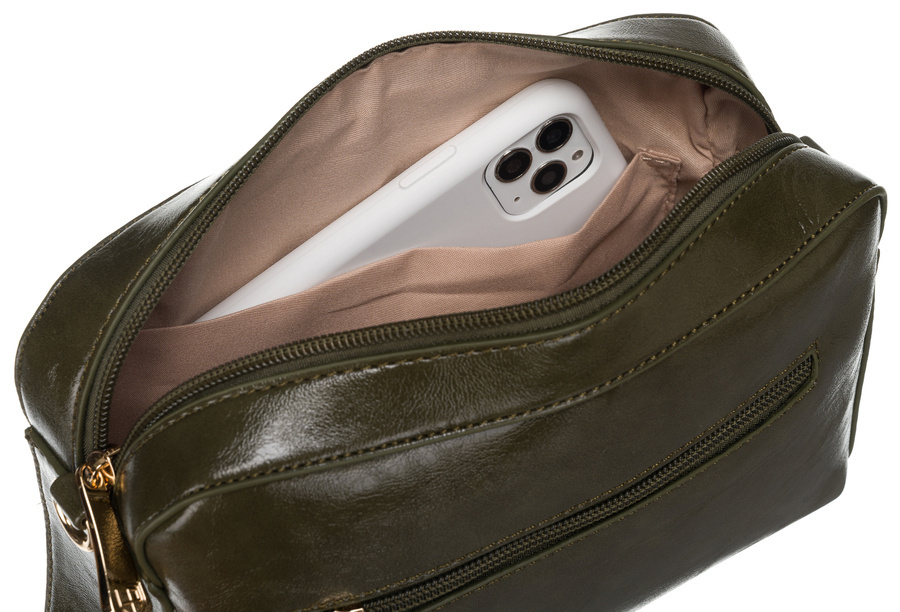 Torebka listonoszka crossbody z pikowanym frontem - Peterson