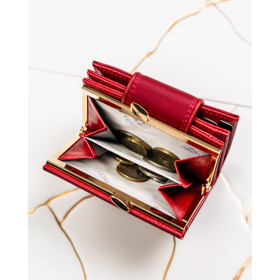 Czerwony portfel damski ze skóry naturalnej i ekologicznej z systemem RFID - Peterson