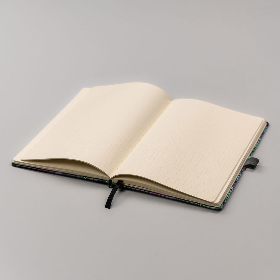 Kwiatowy notes zadrukowany w kropki - Peterson