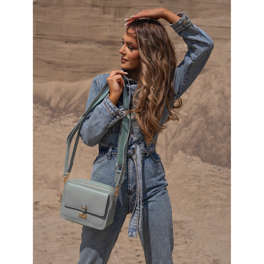 Modna listonoszka damska w zielonym kolorze wykonana ze skóry ekologicznej - Peterson