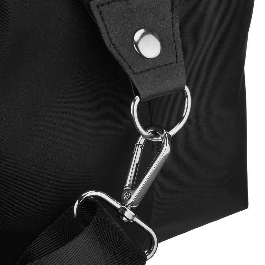 Damska torba treningowa z poliestru w czarnym kolorze zamykana suwakiem - Peterson