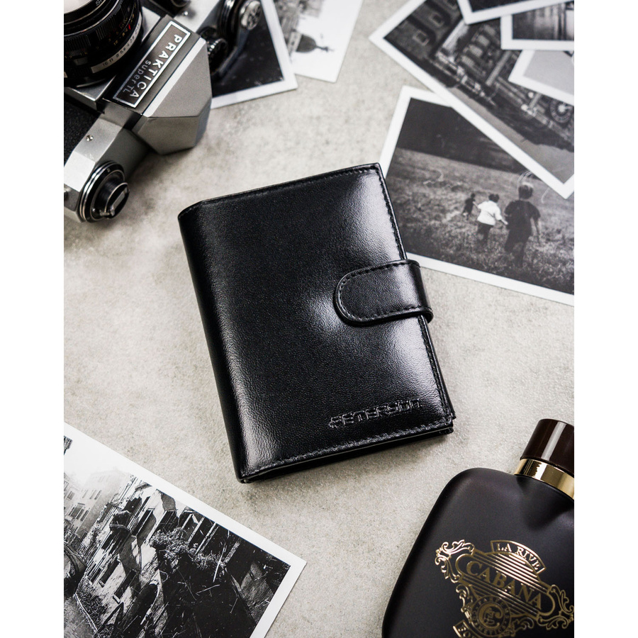 Duży, czarny portfel męski ze skóry naturalnej zamykany na zatrzask - Peterson
