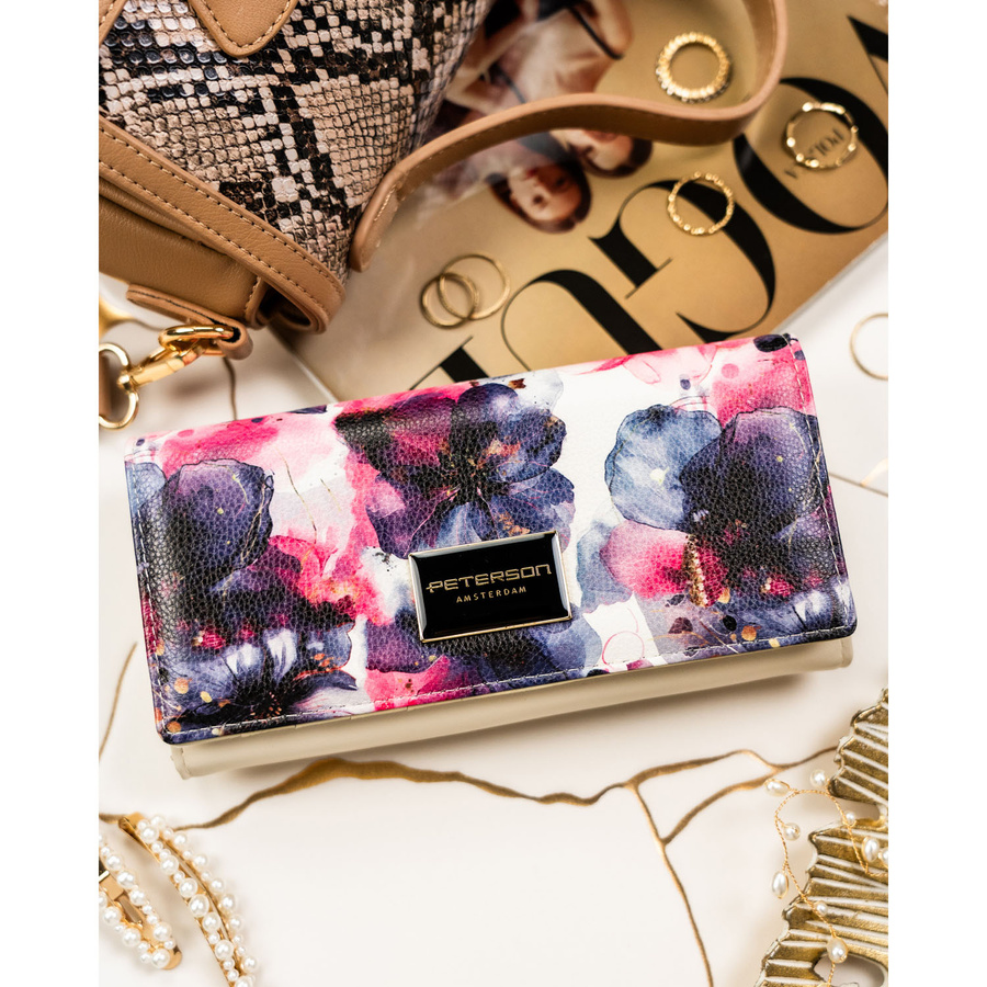 Portfel damski w kwiaty wykonany ze skóry naturalnej i ekologicznej, zamykany zatrzaskiem - Peterson