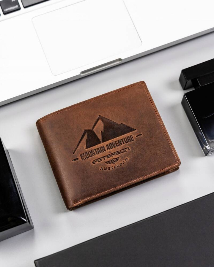 Duży, skórzany portfel męski z ozdobnym tłoczeniem - Peterson