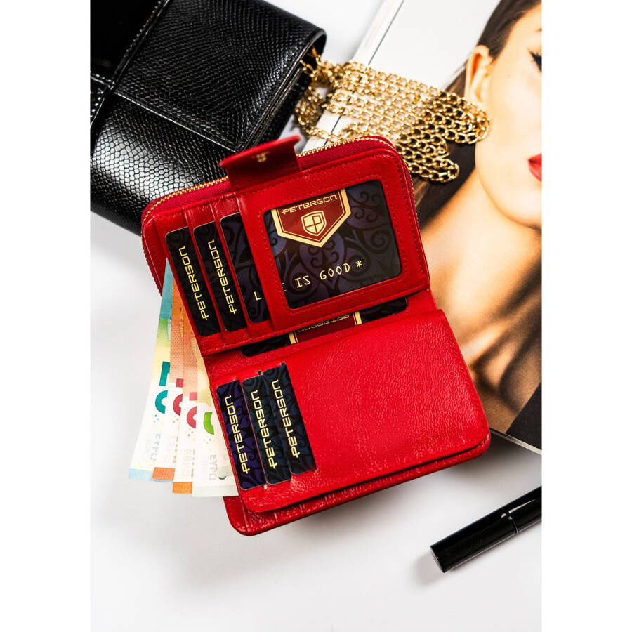 Skórzany, czerwony portfel damski zamykany na zatrzask i suwak - Peterson