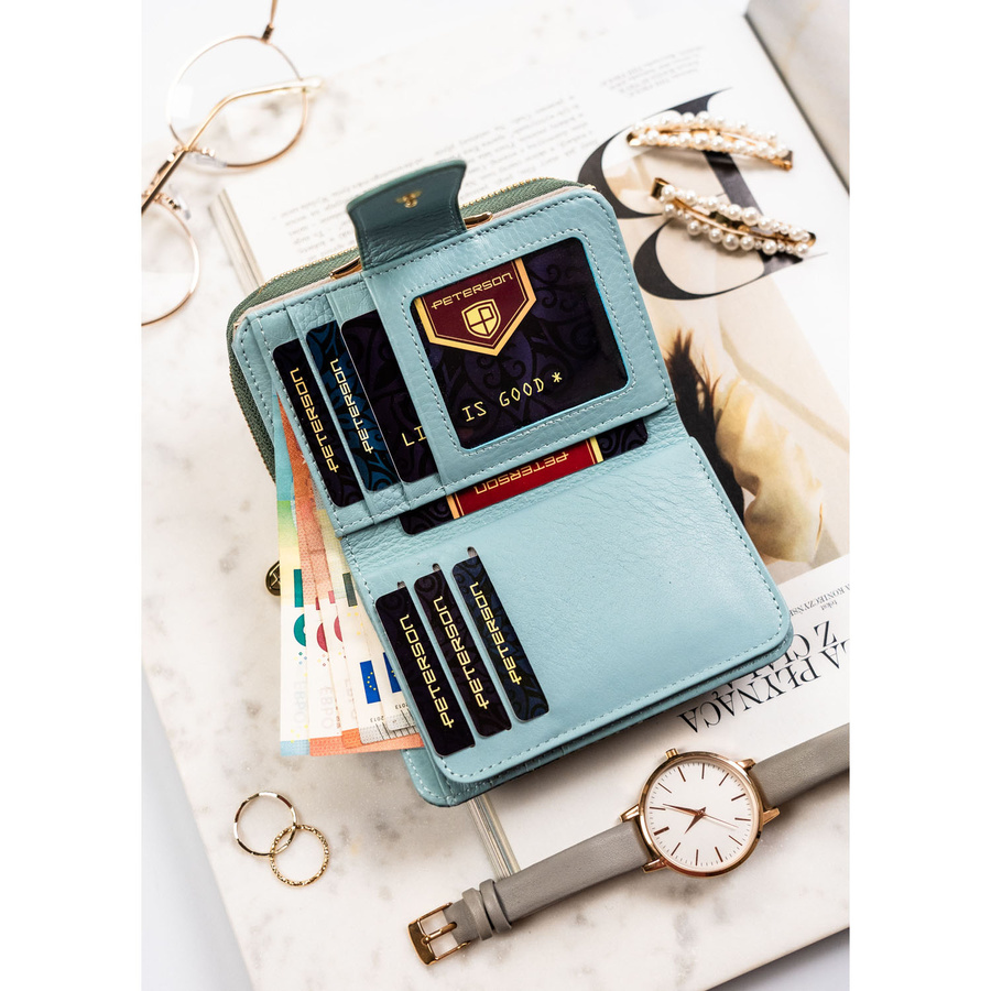 Średni portfel damski ze skóry naturalnej wyposażony w orientacji pionowej zamykany zatrzaskiem, biglem i suwakiem - Peterson