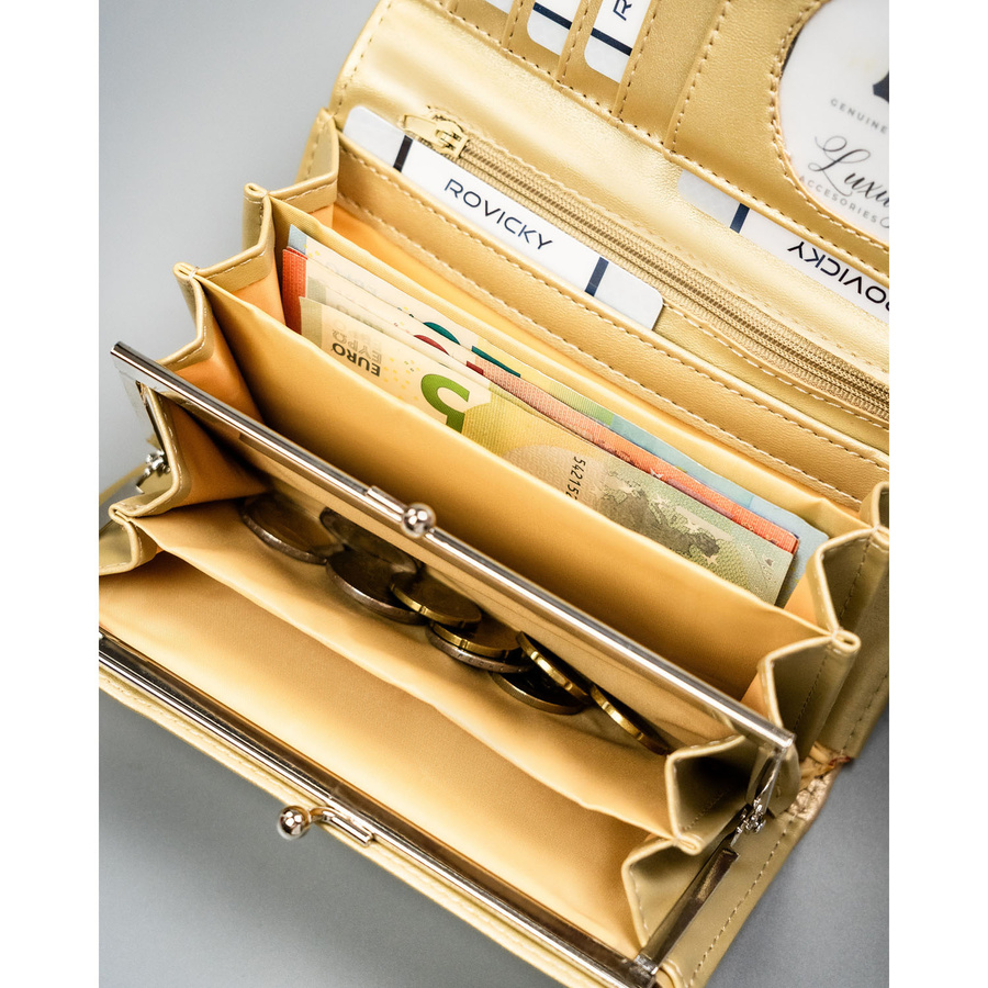 Duży, złoty portfel damski ze skóry ekologicznej zamykany zatrzaskiem - 4U Cavaldi