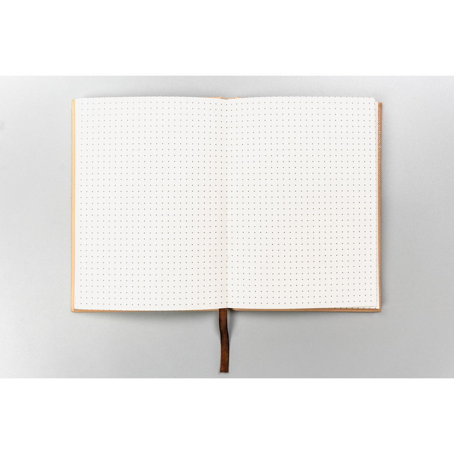 Beżowy notes w twardej oprawie w formacie B6 zadrukowany w kropki - Peterson