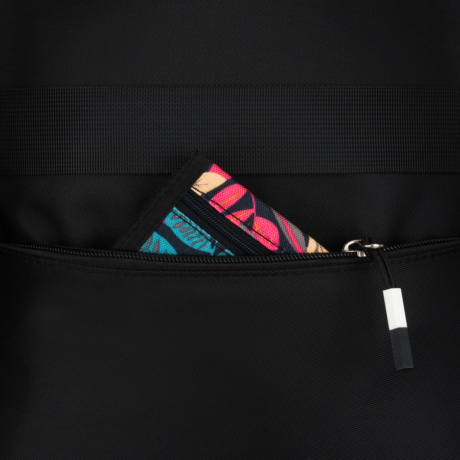 Plecak szkolny z poliestru w czarnym kolorze z przegrodą na laptopa - Peterson