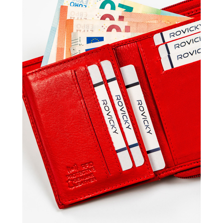Mały portfel w czerwonym kolorze zamykany na zatrzask - Rovicky
