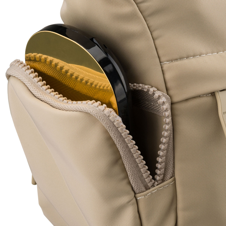 Miejska llistonoszka damska z poliestru w kolorze ecru zamykana suwakiem - Peterson