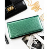 Zielony portfel damski ze skóry ekologicznej zamykany na zatrzask i suwak - Peterson