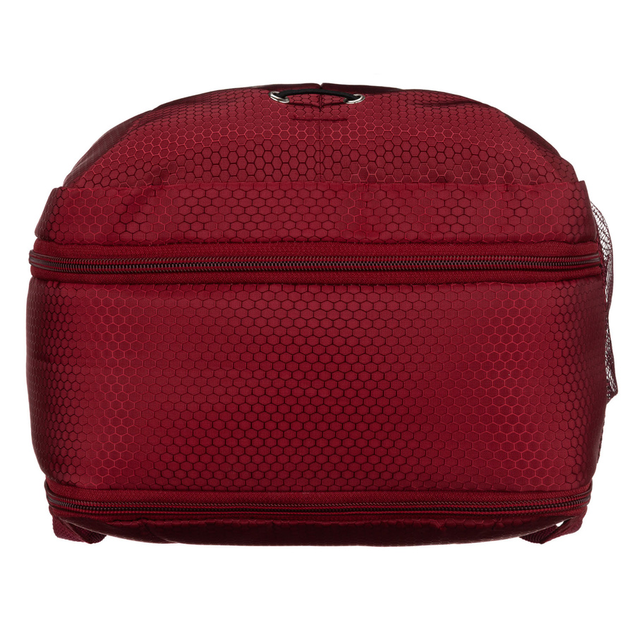 Podróżny plecak z poliestru w czerwonym kolorze, zawieszony na regulowanych szelkach - Peterson