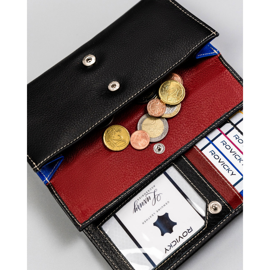 Skórzany, duży portfel damski w czarnym kolorze zamykany na zatrzask - Rovicky