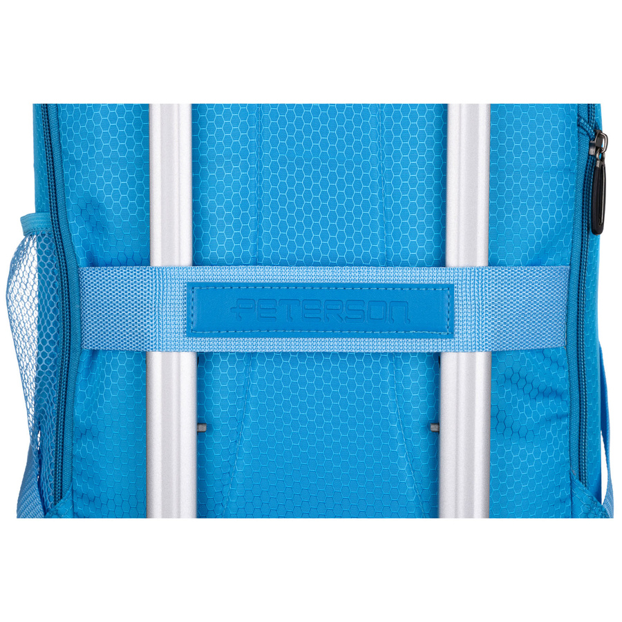 Podróżny plecak z poliestru w niebieskim kolorze wyposażony w oddychające szelki - Peterson