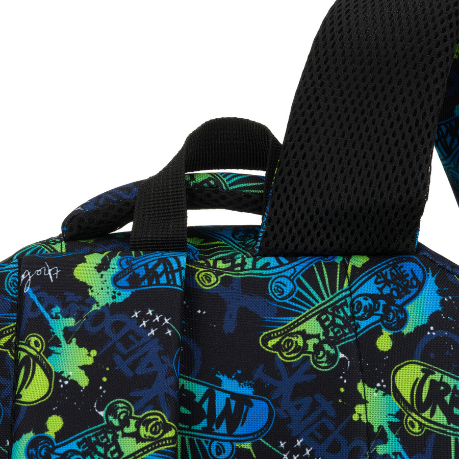 Szkolny plecak z poliestru pokryty wzorem w deskorolki - Peterson