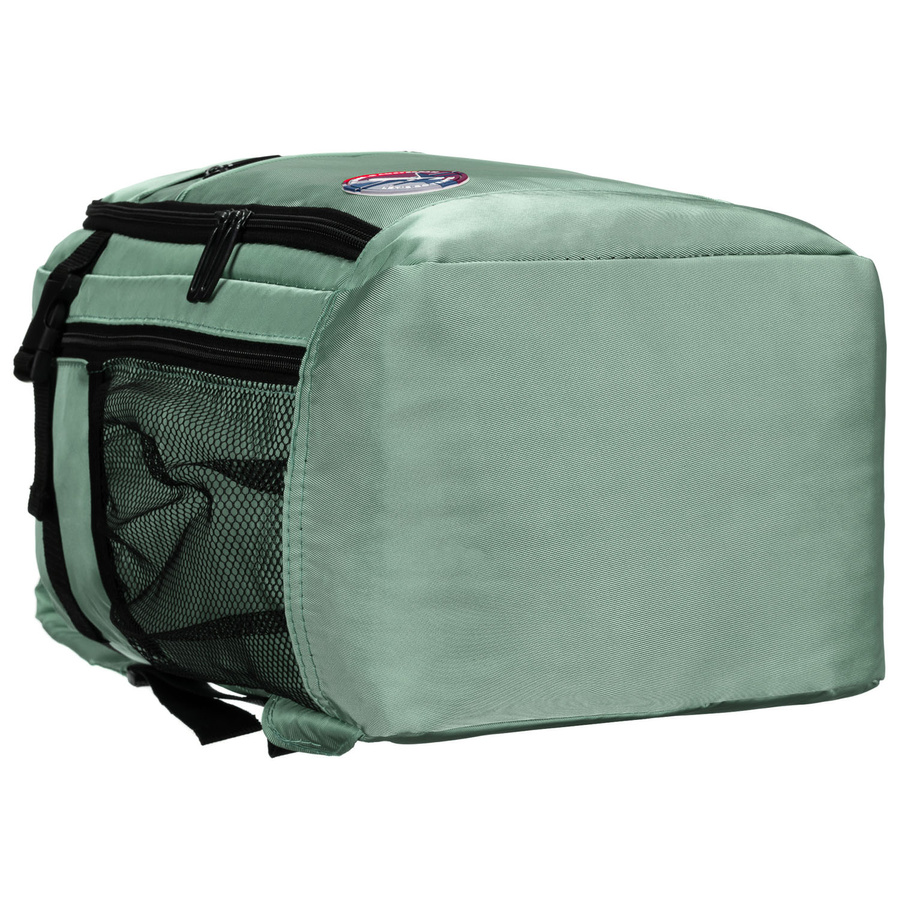 Markowy plecak podróżny w odcieniu miętowym zamykany bezpiecznym suwakiem - Peterson