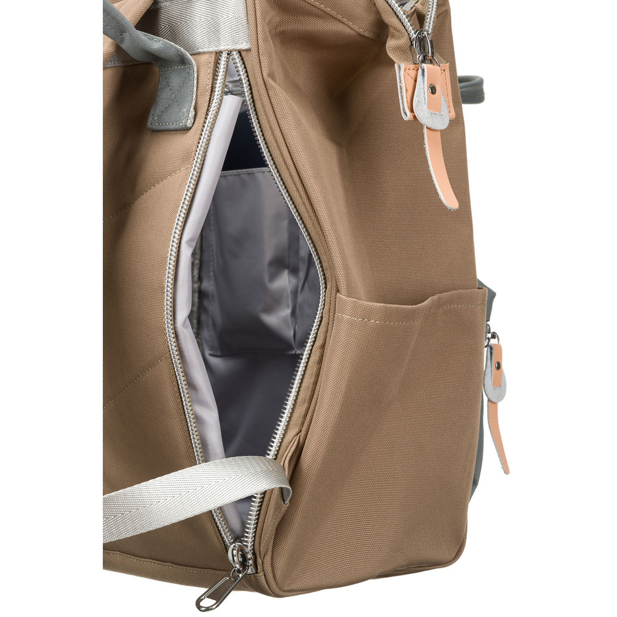 Dwukolorowy podróżny plecak damski z poliestru, jednokomorowy z dziewięcioma kieszeniami - Peterson