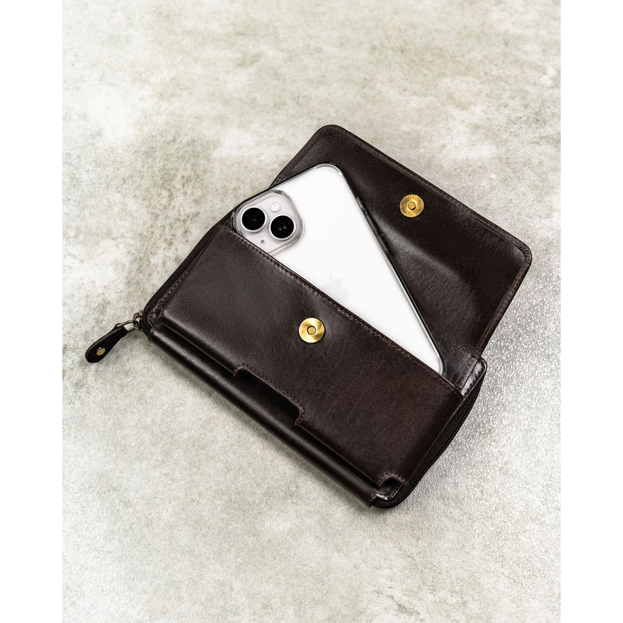 Skórzana, dwukomorowa saszetka męska w brązowym kolorze zamykana suwakiem - Rovicky