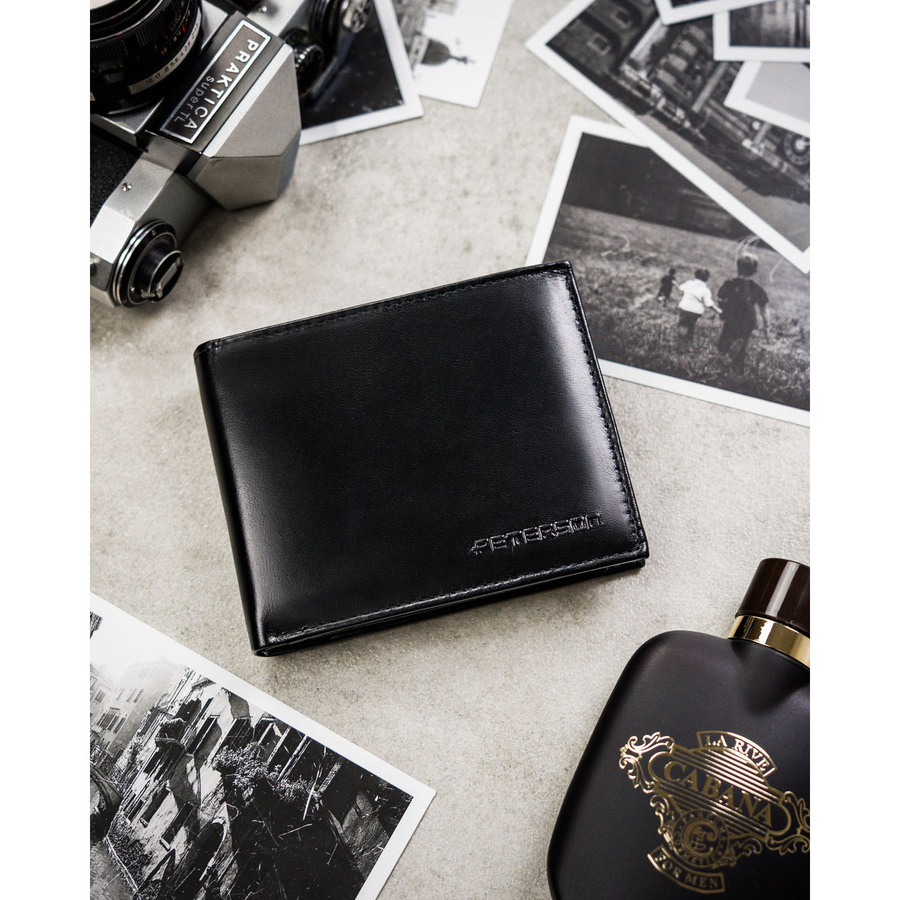 Elegancki, czarny portfel męski ze skóry naturalnej bez zapięcia zewnętrznego - Peterson