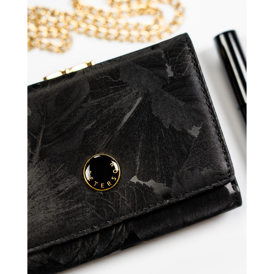 Elegancki portfel damski ze skóry naturalnej i ekologicznej w czarnym kolorze - Peterson