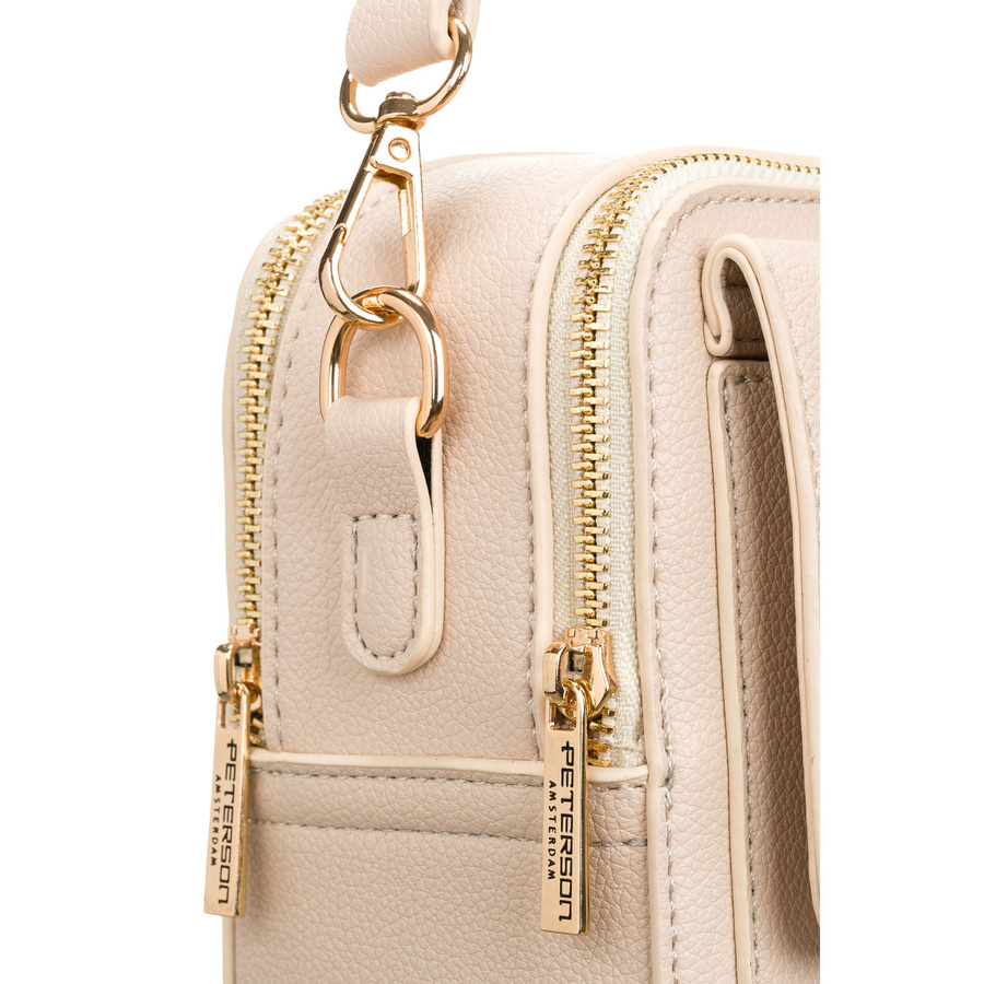 Listonoszka damska ze skóry ekologicznej w beżowym kolorze zapinana na magnes i suwak - Peterson