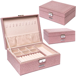 Różowa szkatułka na biżuterię zamykana na kluczyk i zatrzask - Peterson